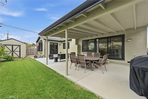 $1,675,000 | 21551 Kanakoa Lane, Huntington Beach, CA 92646
