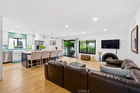 $1,675,000 | 21551 Kanakoa Lane, Huntington Beach, CA 92646