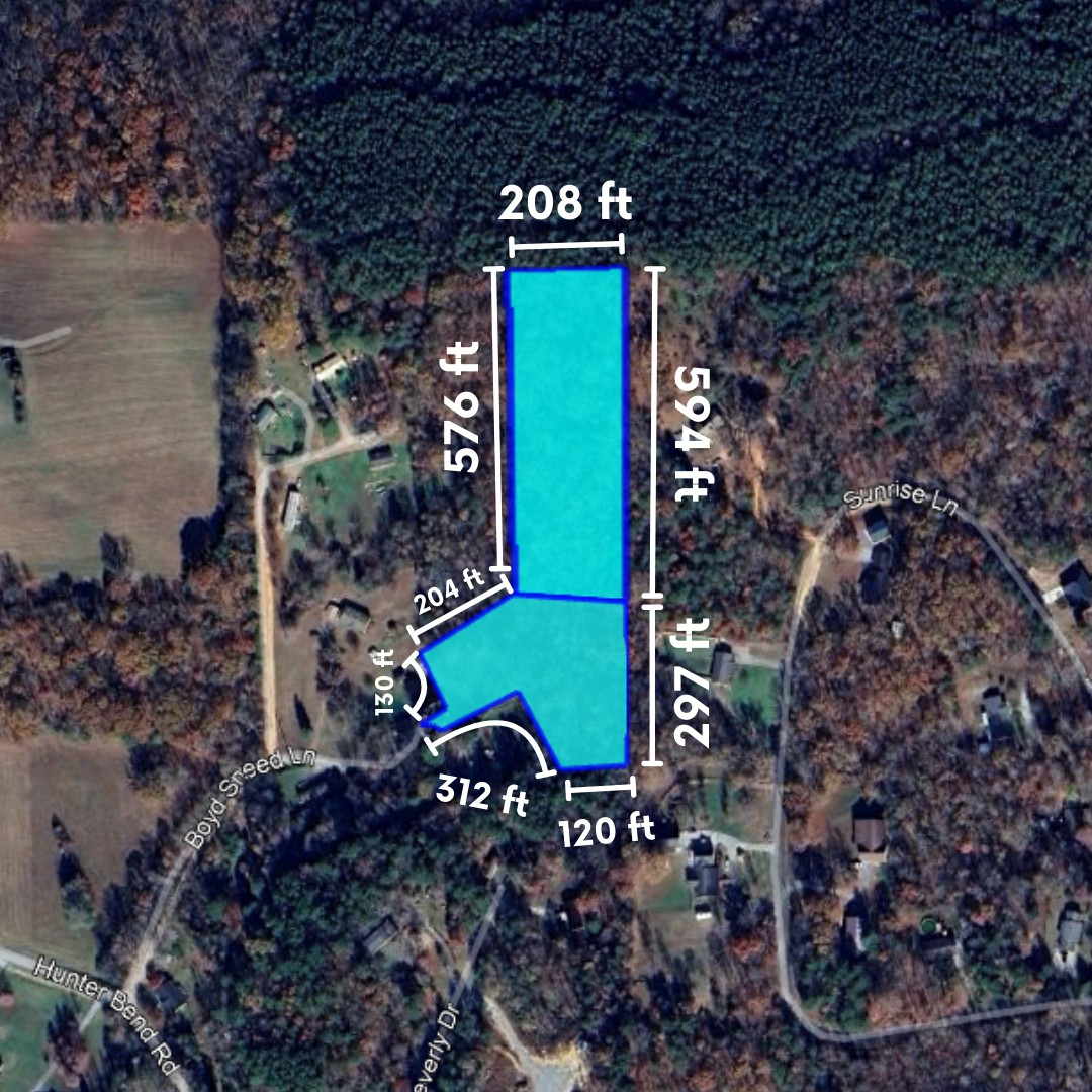 a view of an outdoor space