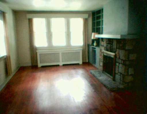 4629 Curry Road Whitehall, PA 15236 - Photo 3 of 6 Living Room.
