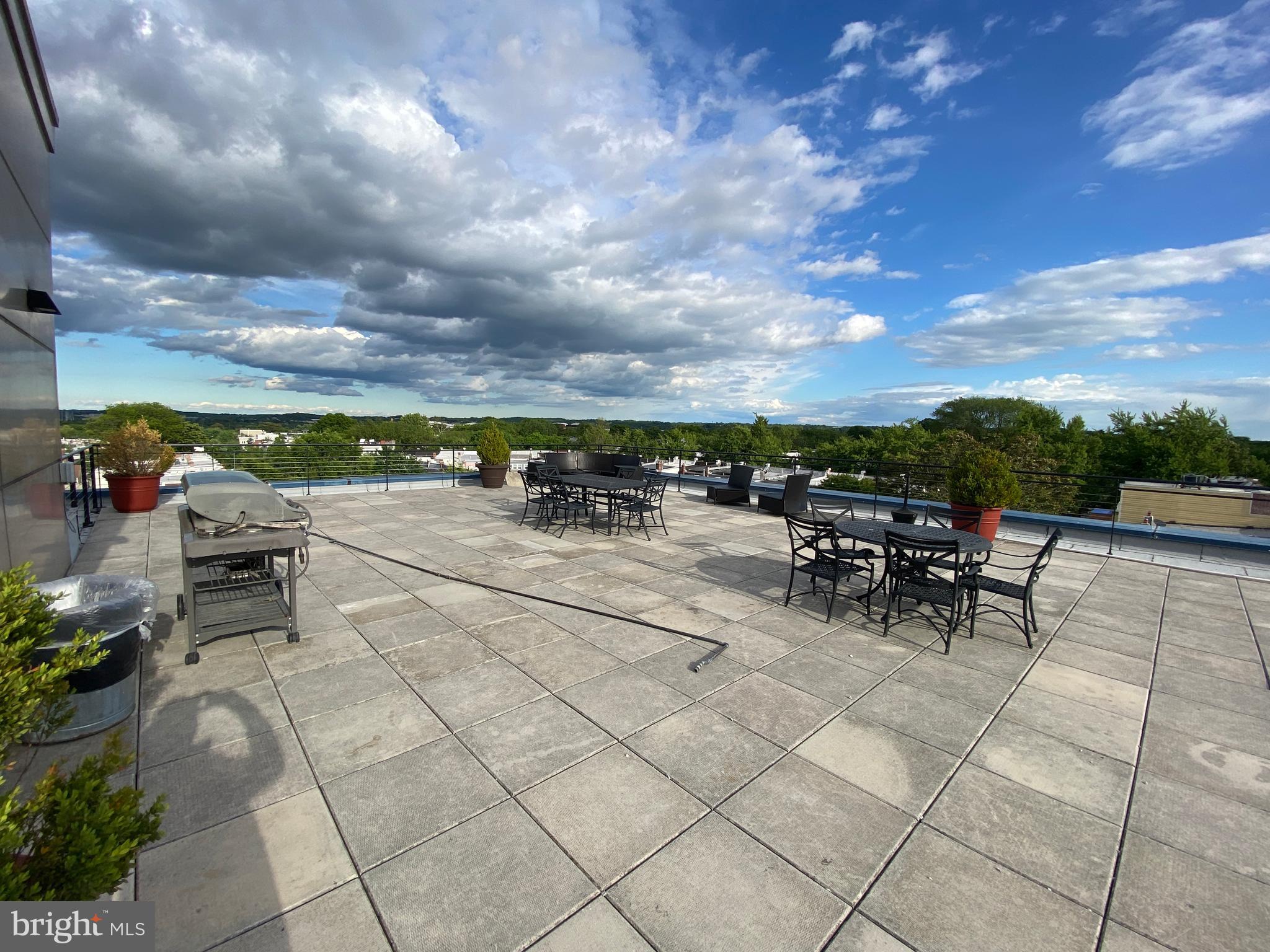 401 13th Street Northeast, Unit PH3 Washington, DC 20002 - Photo 28 of 32