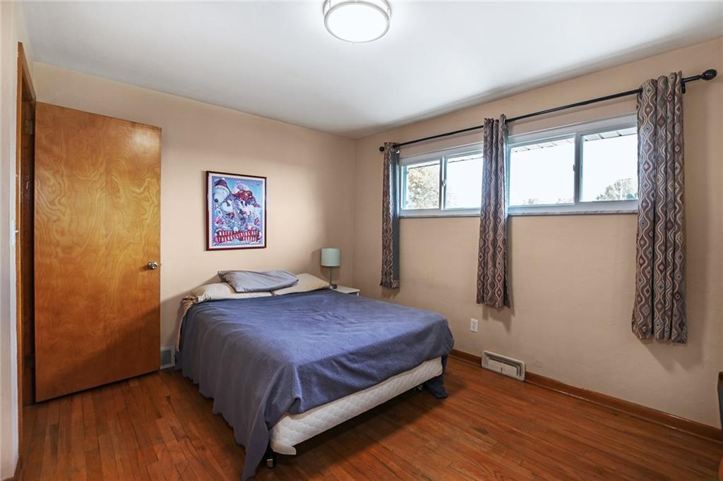 9101 Foxhunt Road Pittsburgh, PA 15237 - Photo 14 of 22 Gallery Image 14