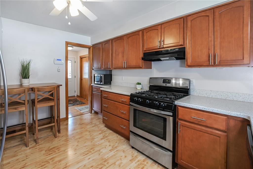 9101 Foxhunt Road Pittsburgh, PA 15237 - Photo 8 of 22 Gallery Image 8