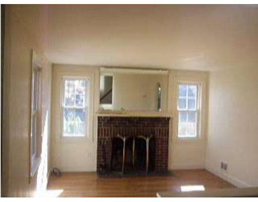 10 Eleanor Road Walpole, MA 02081 - Photo 3 of 13 Gallery Image 3