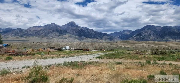 $101,000 | 4514 Cottonwood Grove Road, Mackay, ID 83251
