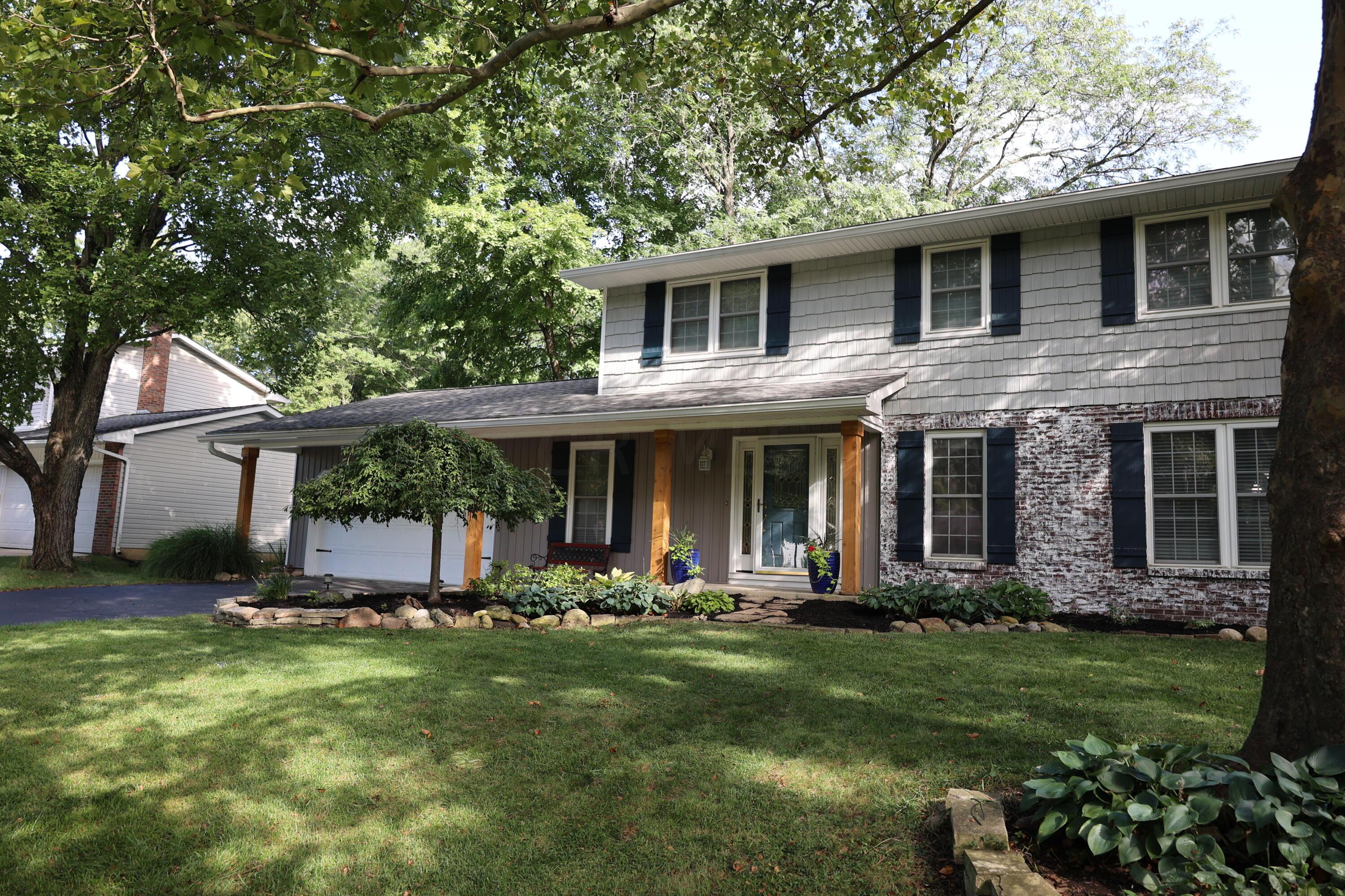 2450 Merbrook Road Columbus, OH 43235 - Photo 3 of 51 5O7A1388