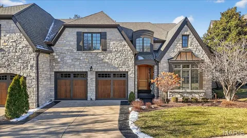 $1,499,900 | 27 Bonhomme Grove Court, Chesterfield, MO 63017