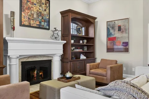 $1,499,900 | 27 Bonhomme Grove Court, Chesterfield, MO 63017