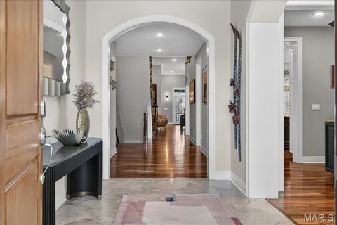 $1,499,900 | 27 Bonhomme Grove Court, Chesterfield, MO 63017
