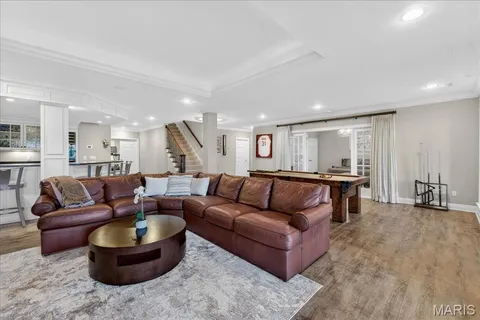 $1,499,900 | 27 Bonhomme Grove Court, Chesterfield, MO 63017