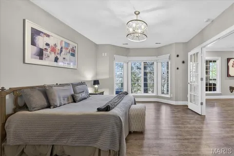 $1,499,900 | 27 Bonhomme Grove Court, Chesterfield, MO 63017