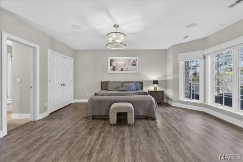 $1,499,900 | 27 Bonhomme Grove Court, Chesterfield, MO 63017