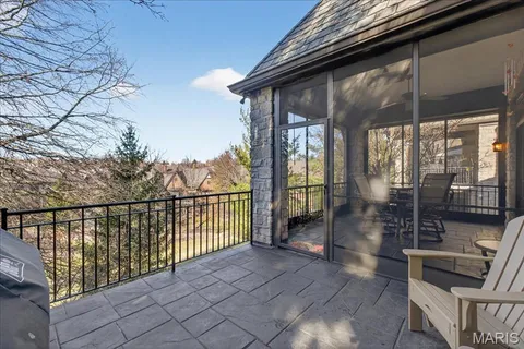 $1,499,900 | 27 Bonhomme Grove Court, Chesterfield, MO 63017