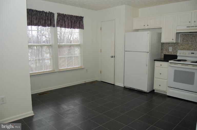 70 Gwynnswood Road Owings Mills, MD 21117 - Photo 22 of 30 Kitchen