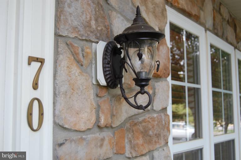 70 Gwynnswood Road Owings Mills, MD 21117 - Photo 6 of 30 Stone Front & Light Fixture