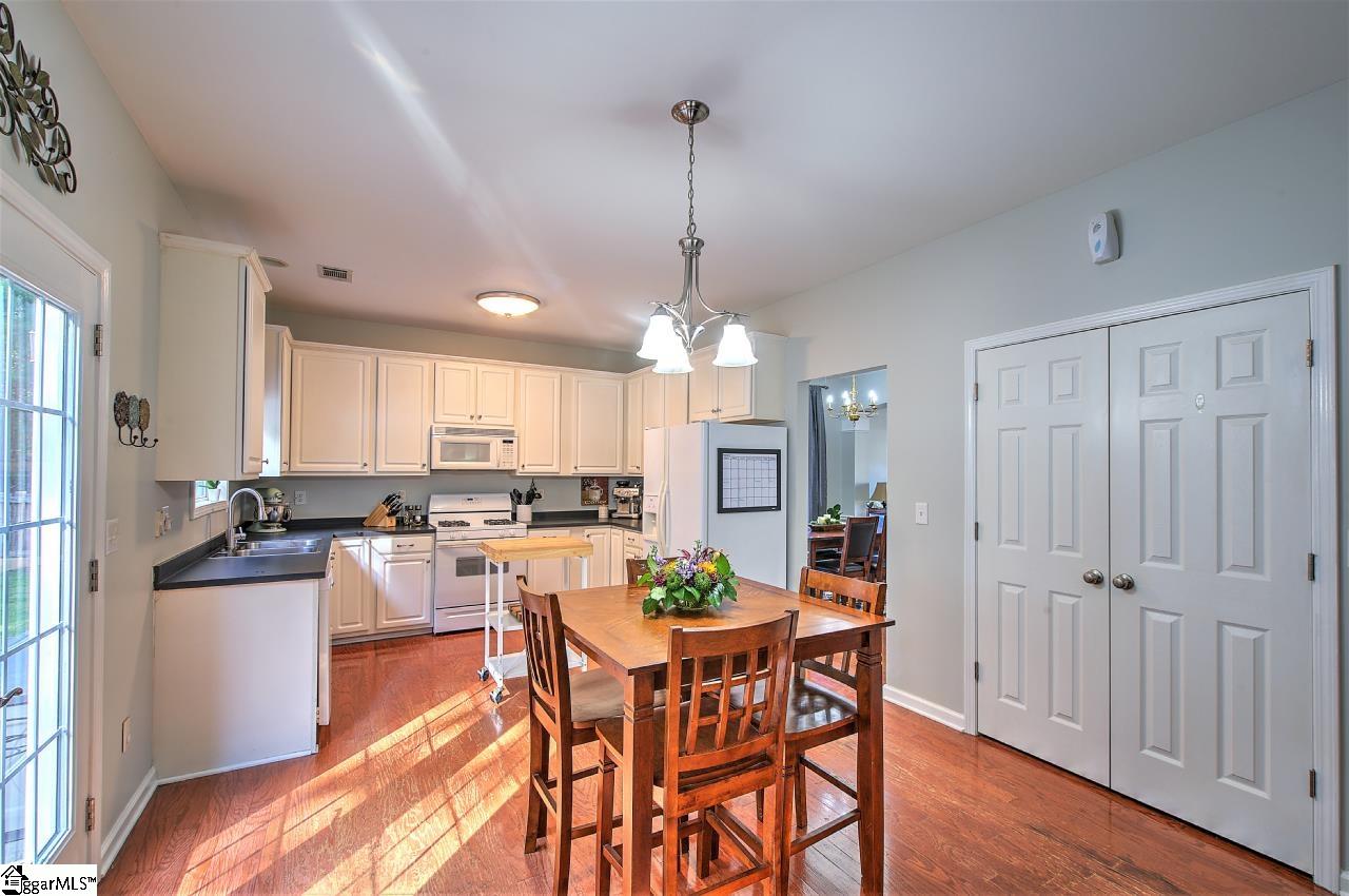16 Box Tree Way Greenville, SC 29605 - Photo 12 of 36 Gallery Image 12