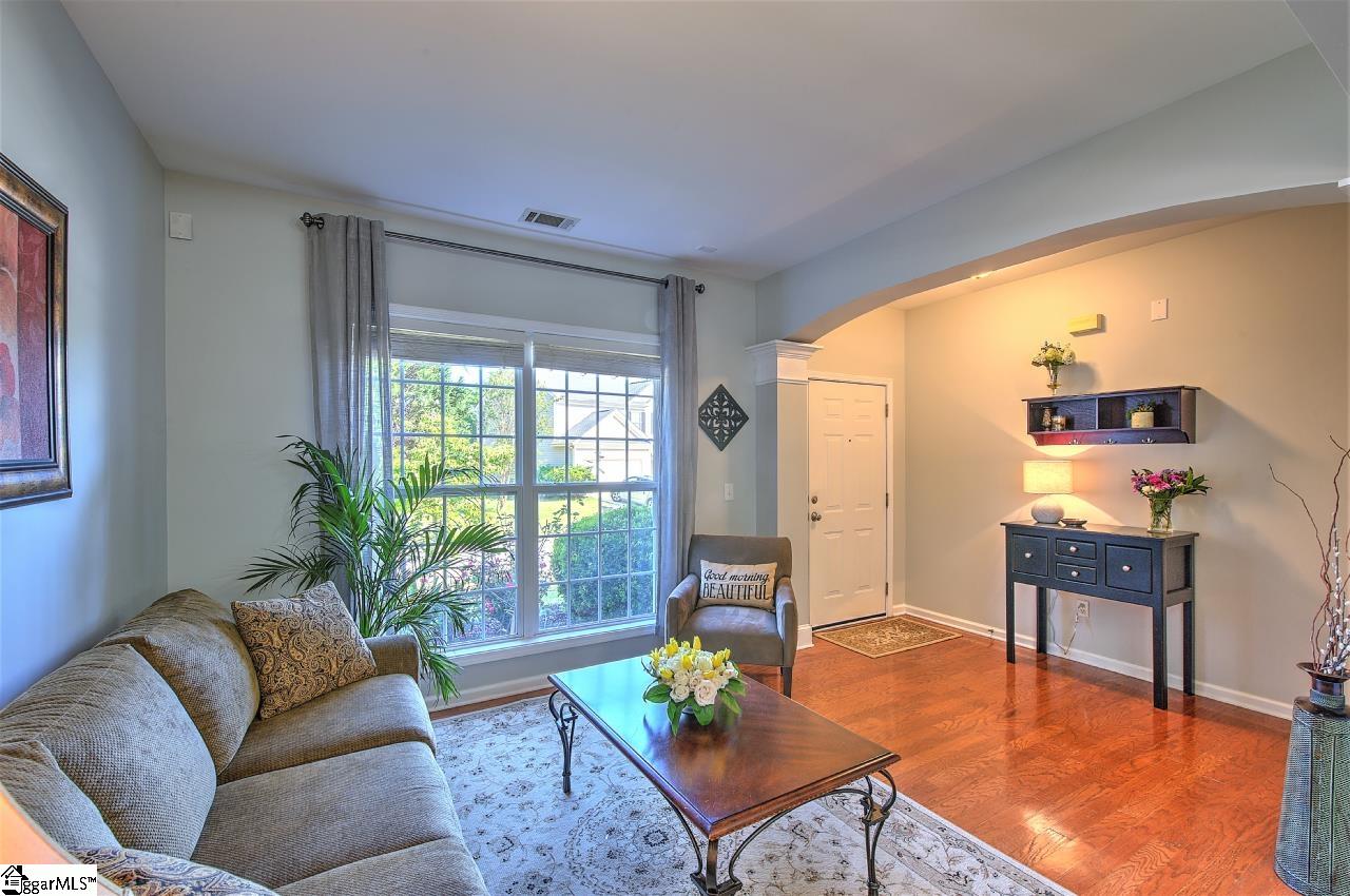 16 Box Tree Way Greenville, SC 29605 - Photo 4 of 36 Gallery Image 4