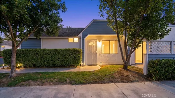 $380,000 | 620 Church Street, Unit 6, Redlands, CA 92374