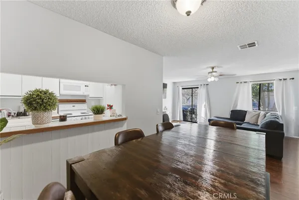 $380,000 | 620 Church Street, Unit 6, Redlands, CA 92374