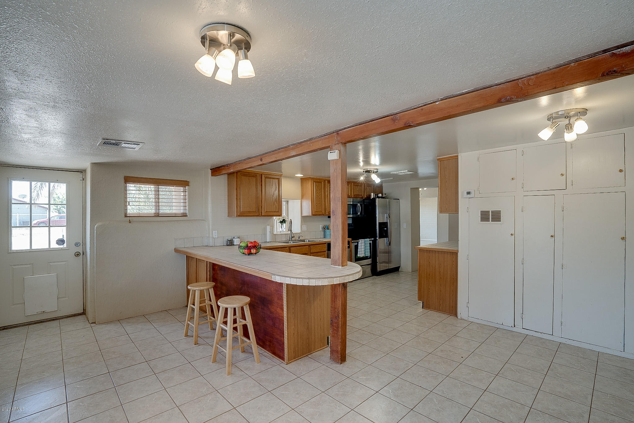 493 North Nafziger Road Coolidge, AZ 85128 - Photo 10 of 49 Kitchen & Dining