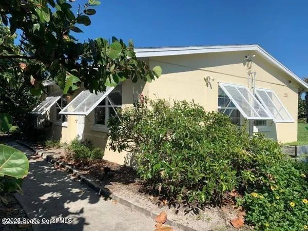 $425,000 | 111 Delvalle Street, Melbourne Beach, FL 32951