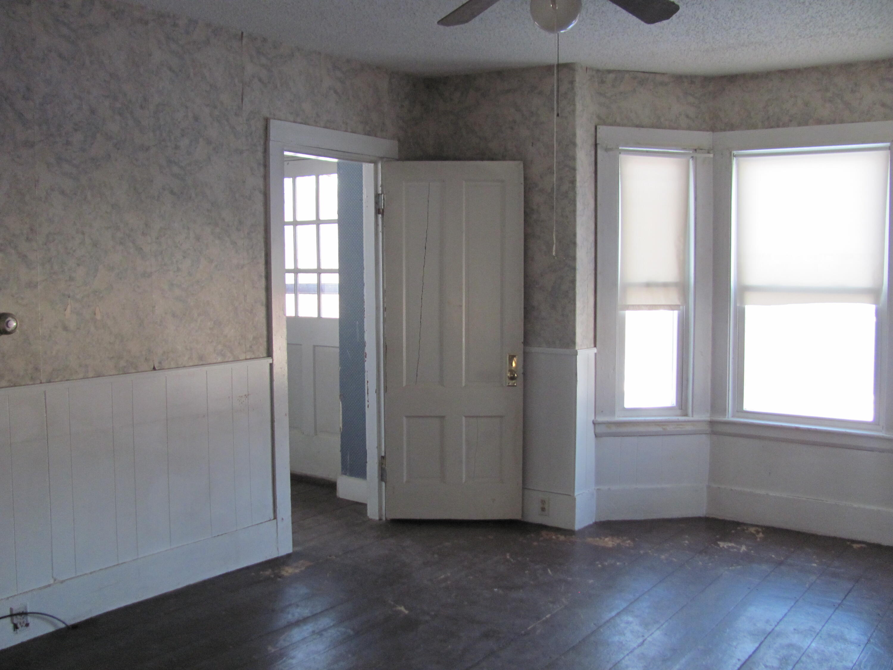 1 Hall Street Kennebunk, ME 04043 - Photo 12 of 19 Burr Estate 204