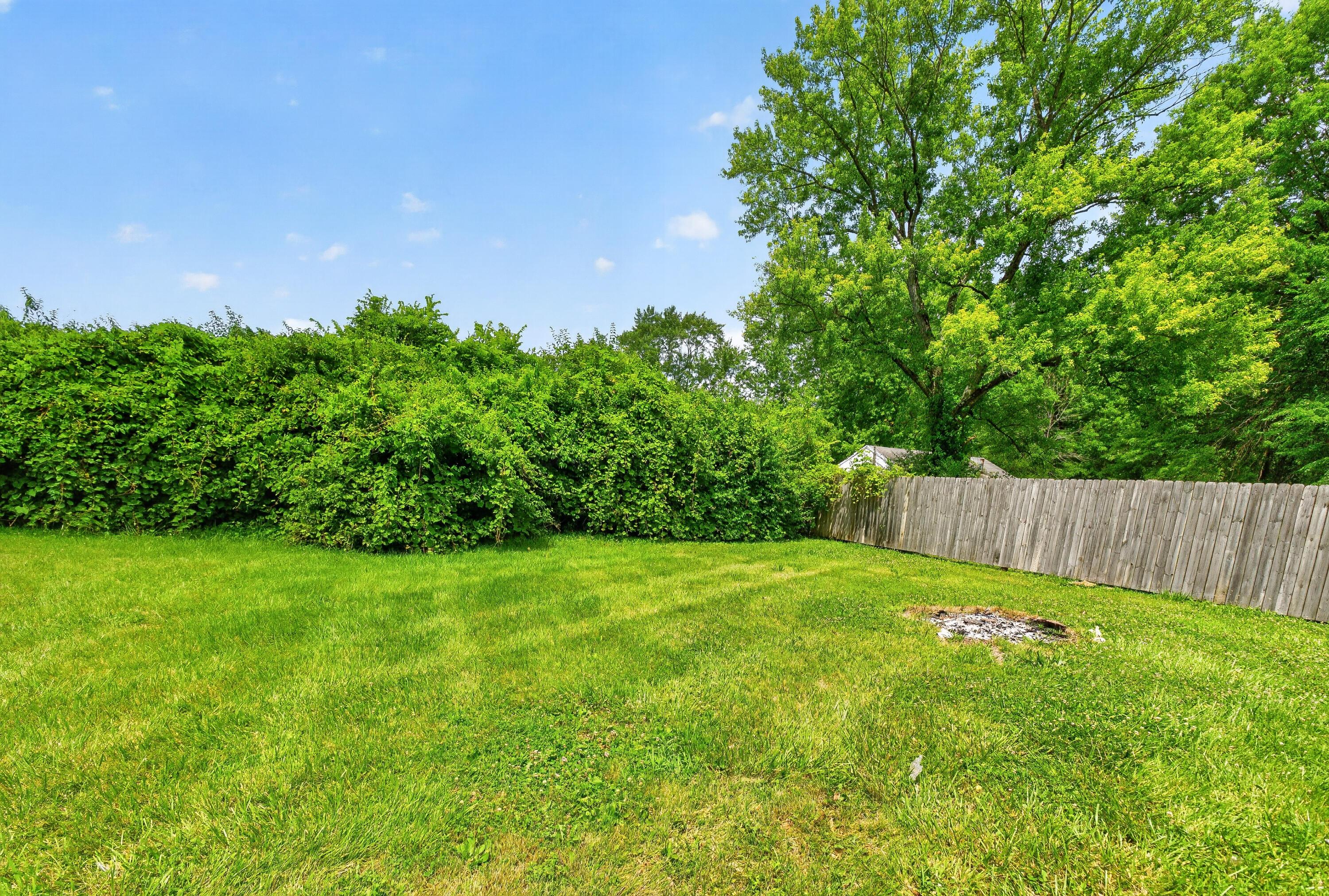 1678 Dewberry Road Columbus, OH 43207 - Photo 35 of 39 1678 Dewberry (Exterior)-7