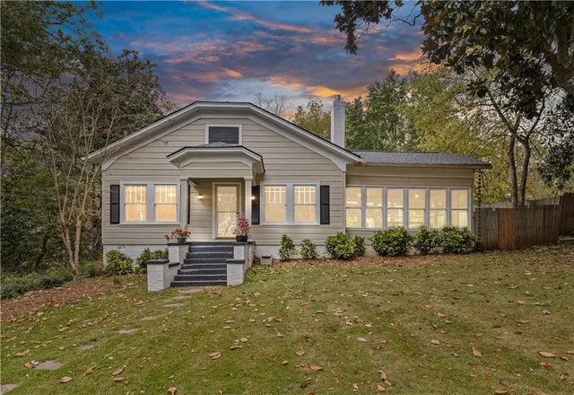 $499,900 | 304 East Jackson Street, Buford, GA 30518