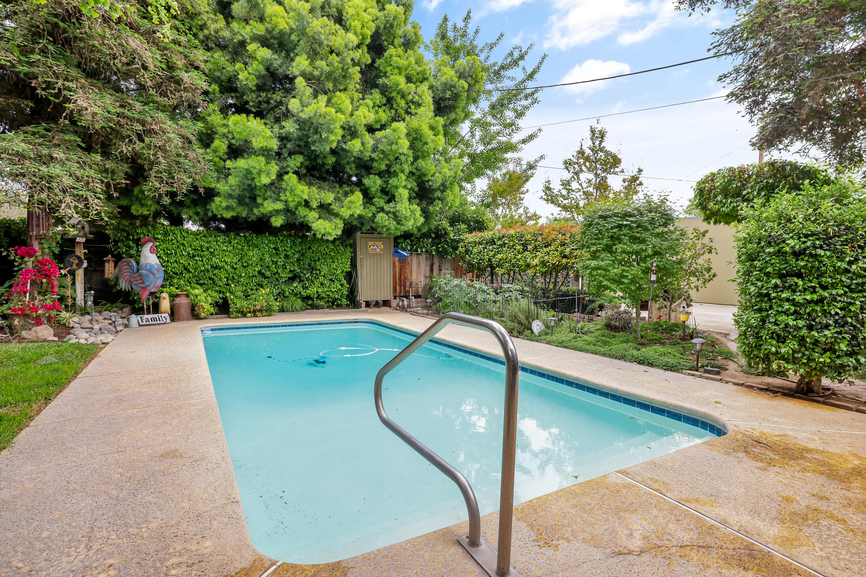 323 Channing Way Exeter, CA 93221 - Photo 36 of 55 E5A4F4E3-58F7-4EBB-8B13-9C4737B72E6B