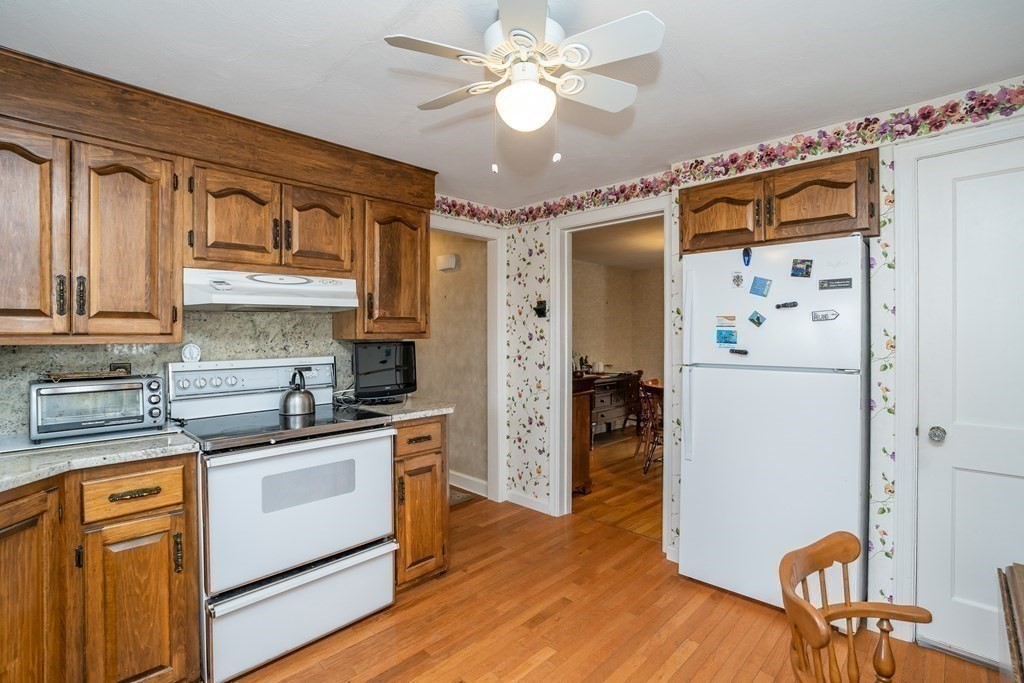 40 Dana Street Springfield, MA 01104 - Photo 15 of 32 Gallery Image 15