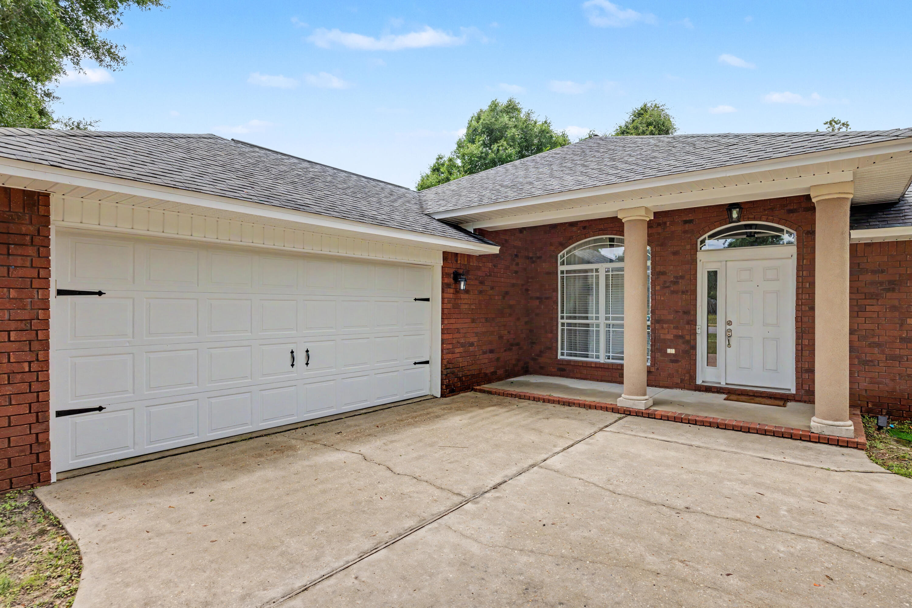 6100 Dragonfly Way Crestview, FL 32536 - Photo 4 of 51 4-04