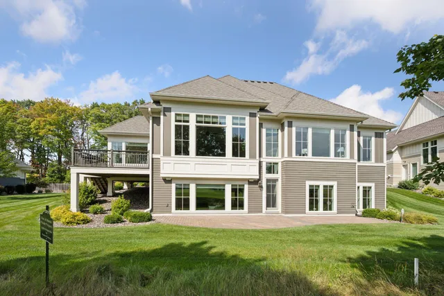 $1,549,900 | 749 Fairway Drive, Medina, MN 55340