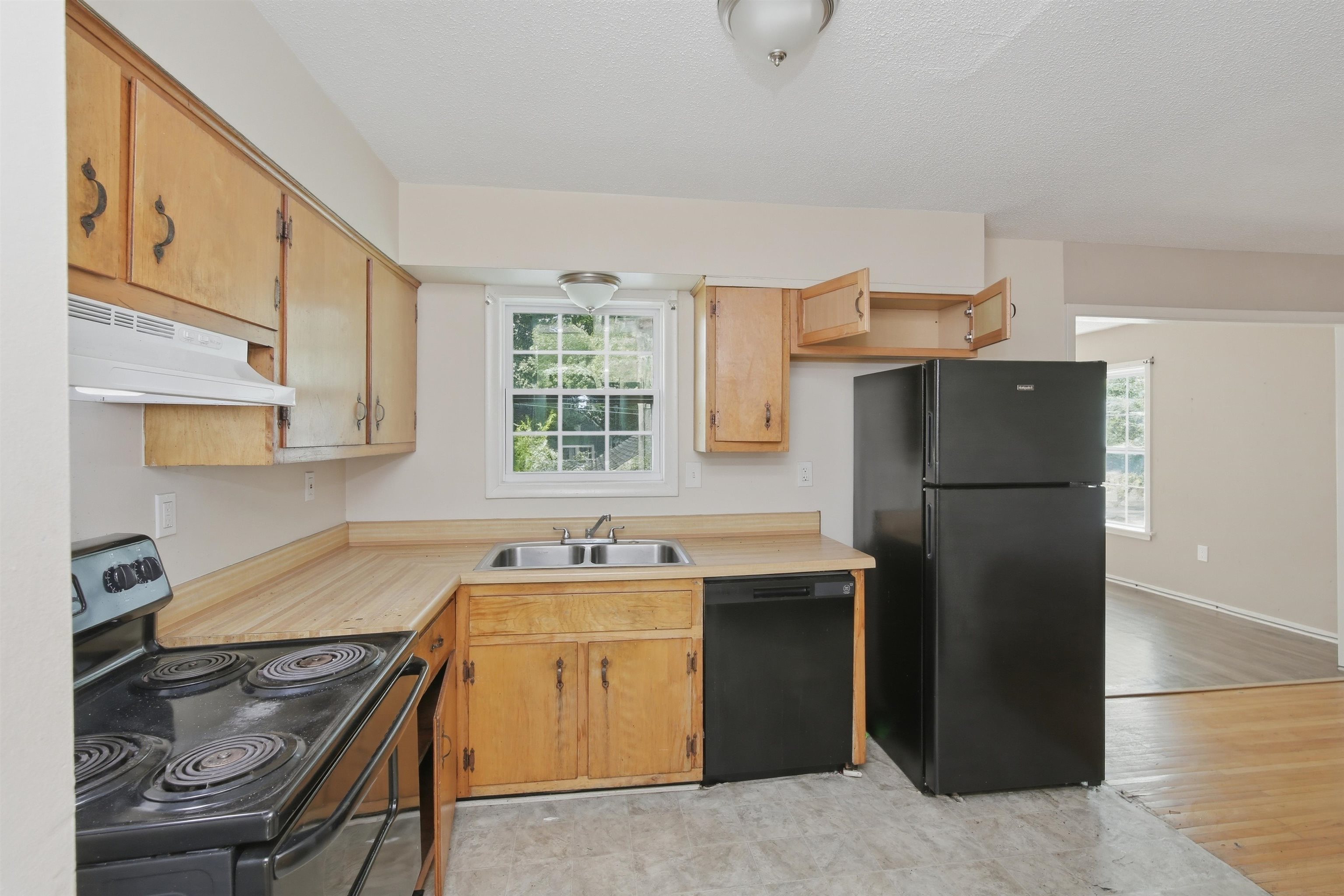 4709 Raleigh Lagrange Road Memphis, TN 38128 - Photo 9 of 22