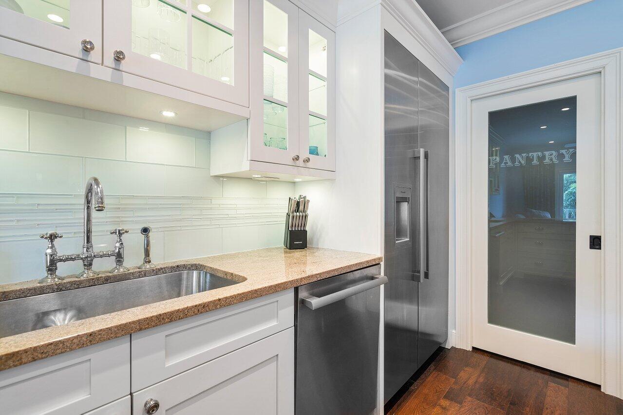 5900 Old Ocean Boulevard, Unit A7 Ocean Ridge, FL 33435 - Photo 10 of 34 006-5900OldOceanBoulevard-OceanRidge-FL-