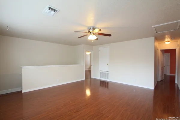 $2,600 | 4710 Branching Bay, San Antonio, TX 78259