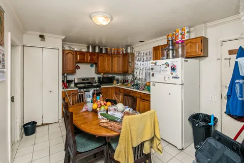 $599,900 | 2238 West 21st Place, Chicago, IL 60608