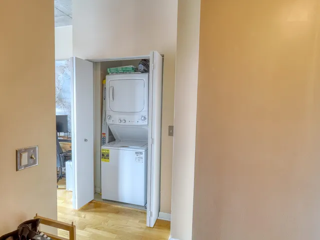 $237,000 | 1122 West Catalpa Avenue, Unit 611, Chicago, IL 60640