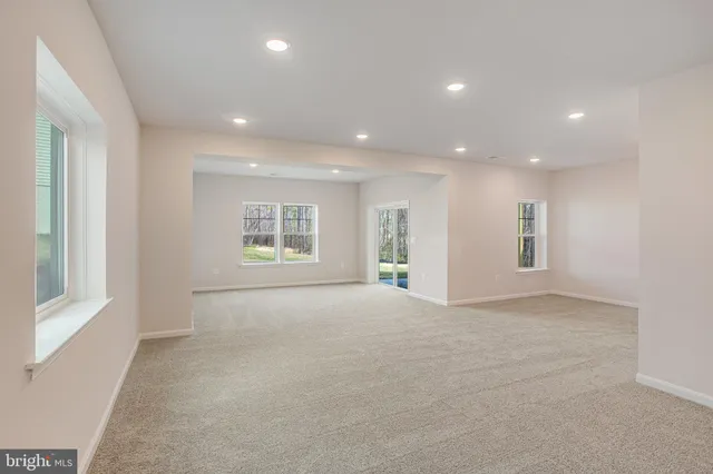 $609,999 | 7103 Resolution Way, Ruther Glen, VA 22546