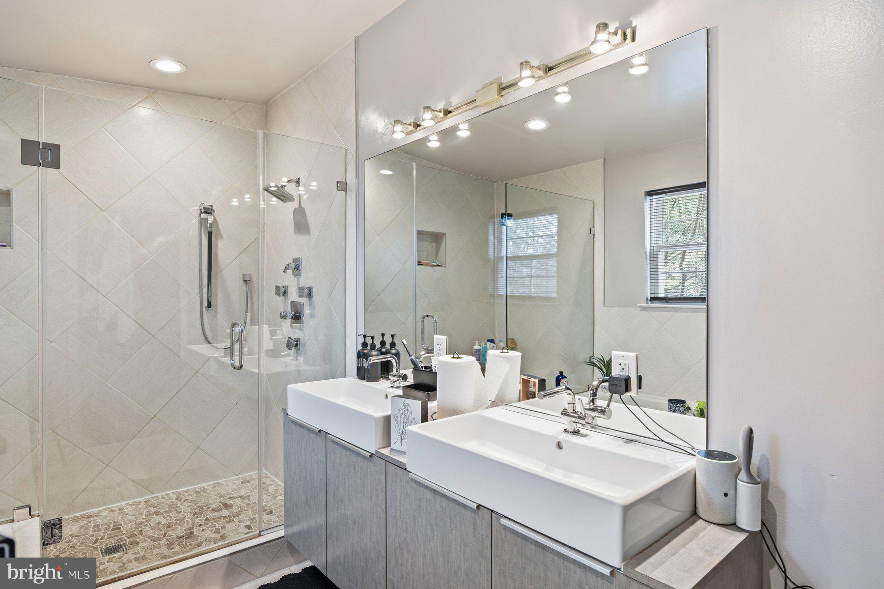 3805 Ridgecroft Road Baltimore, MD 21206 - Photo 31 of 45