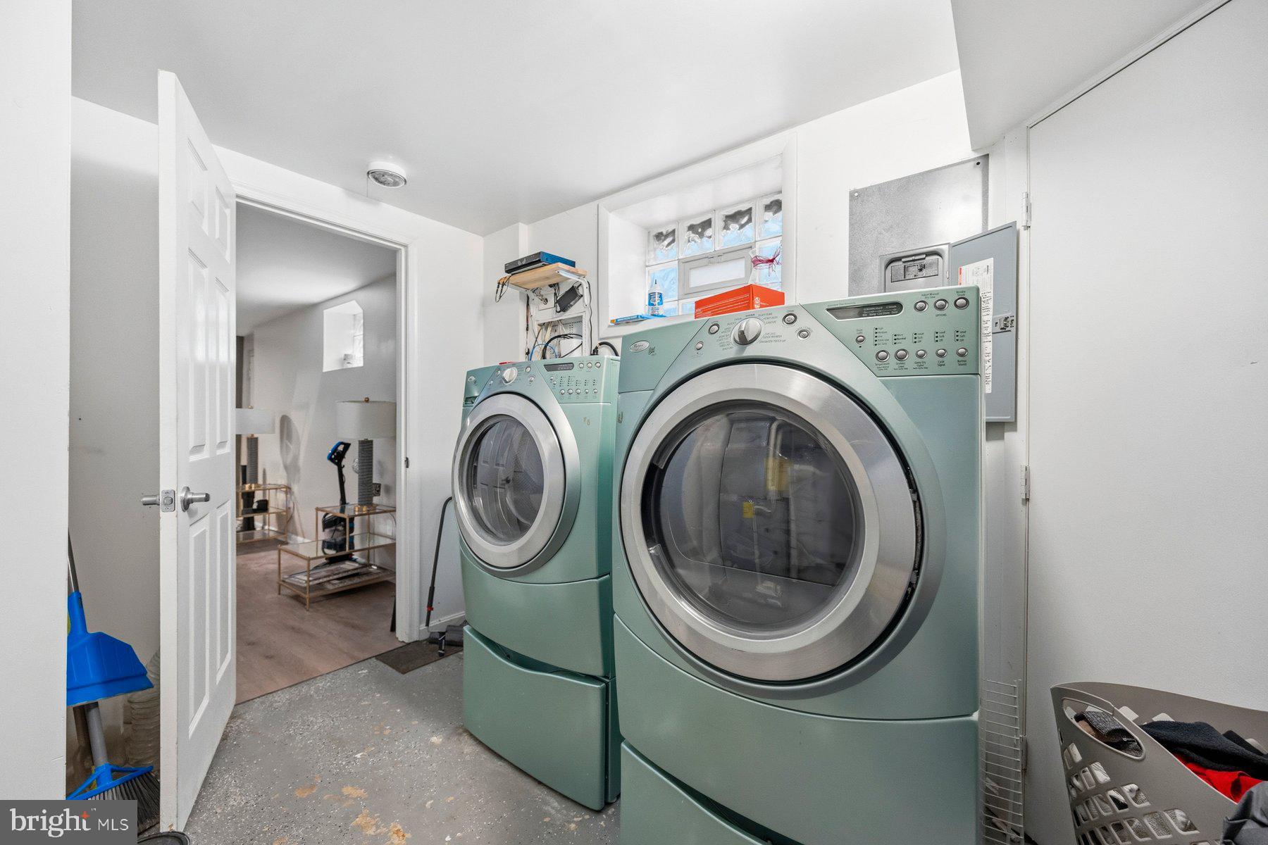 3805 Ridgecroft Road Baltimore, MD 21206 - Photo 35 of 45