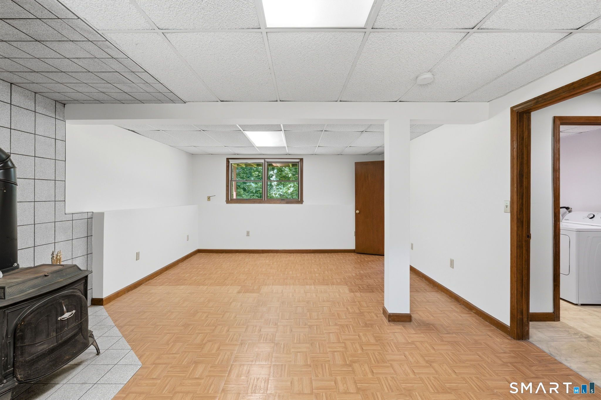 19 Holmes Road East Lyme, CT 06333 - Photo 33 of 39
