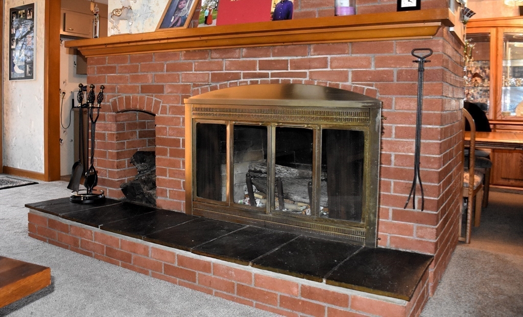 34 Ridge Road Southbridge, MA 01550 - Photo 10 of 21 Gallery Image 10