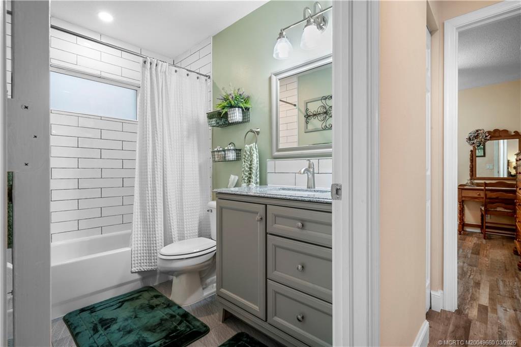 2844 Southwest Regal Terrace Stuart, FL 34997 - Photo 17 of 24 Gallery Image 17