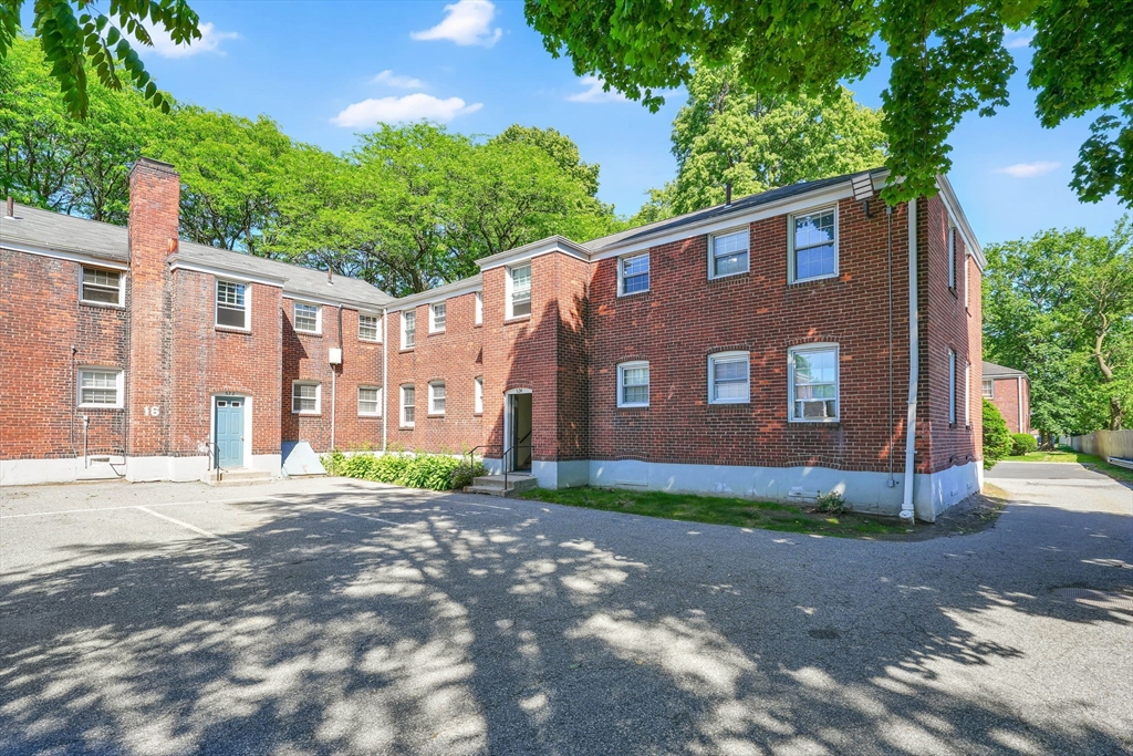 524 Cold Spring Avenue, Unit 2A West Springfield, MA 01089 - Photo 2 of 25