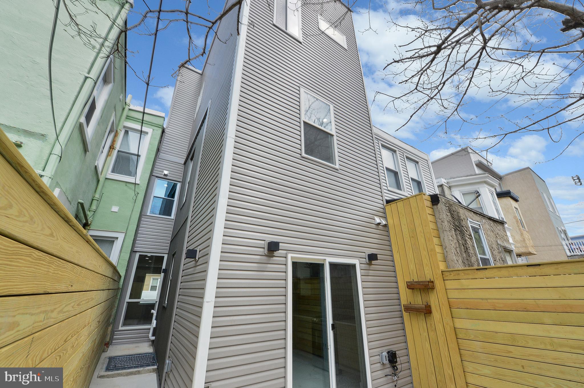 1810 Reed Street Philadelphia, PA 19146 - Photo 11 of 36