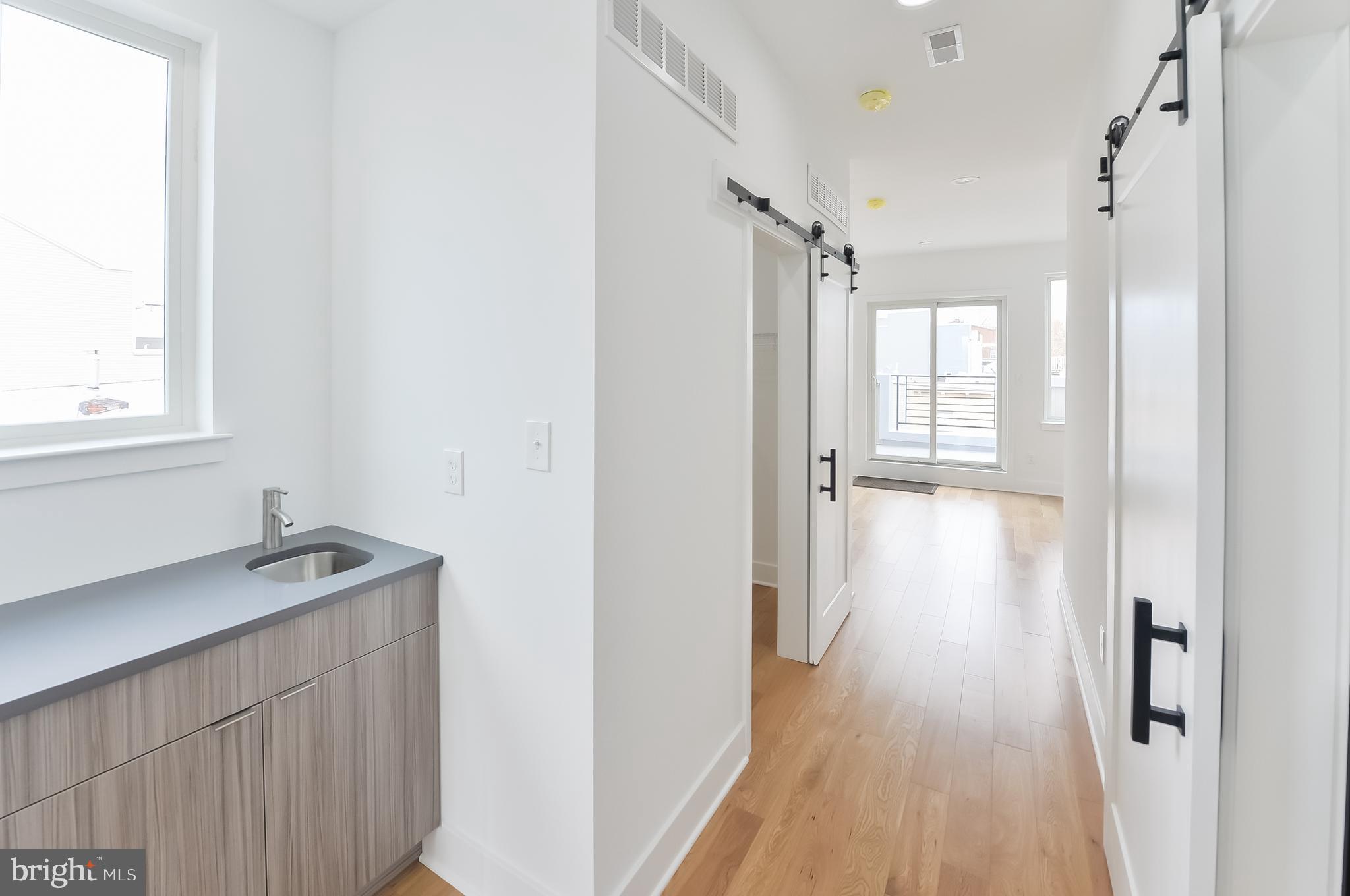 1810 Reed Street Philadelphia, PA 19146 - Photo 19 of 36