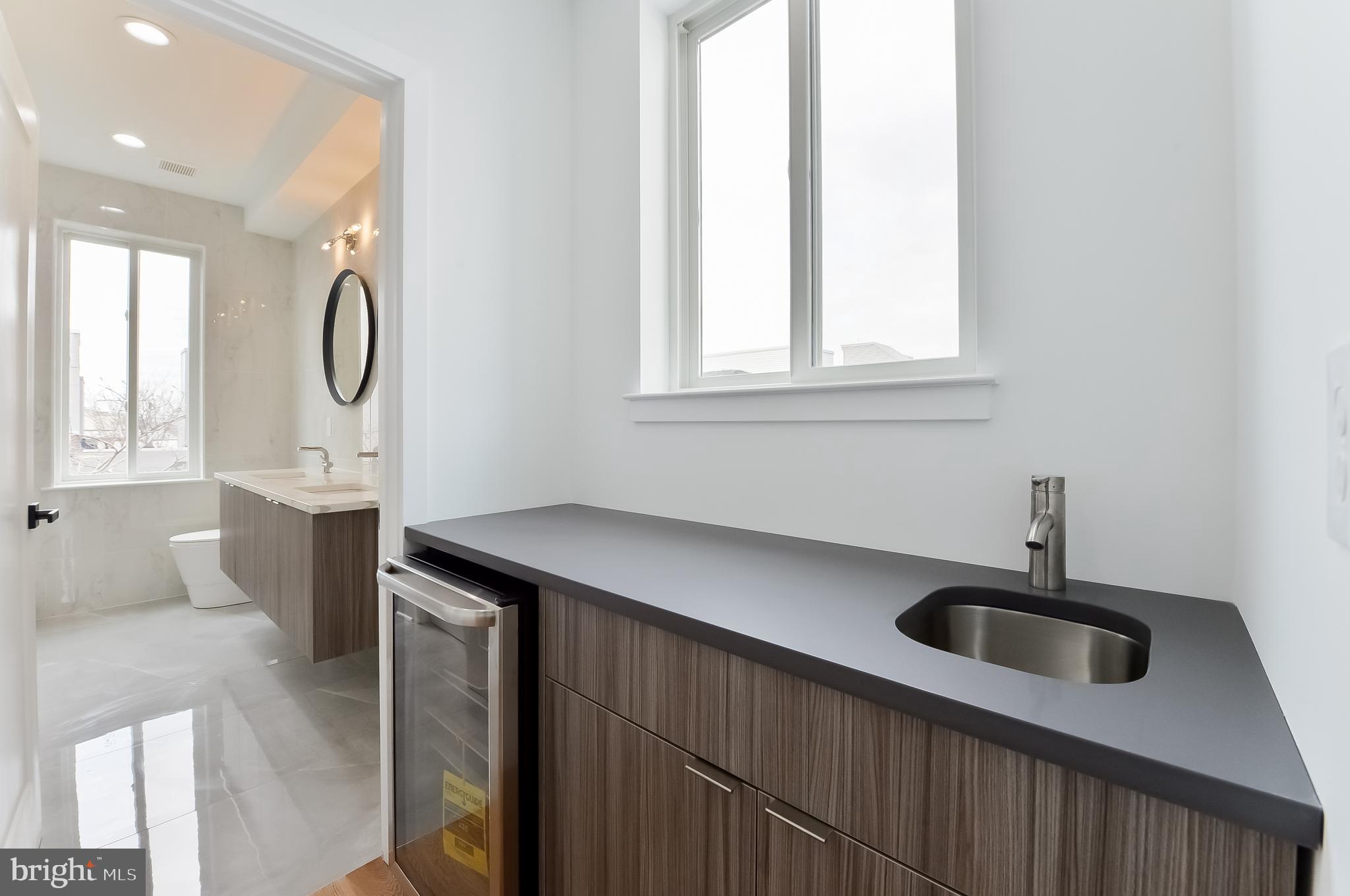 1810 Reed Street Philadelphia, PA 19146 - Photo 21 of 36