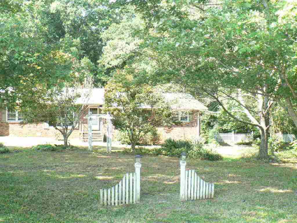 442 Andersonville Road Townville, SC 29689 - Photo 1 of 1 Gallery Image 1