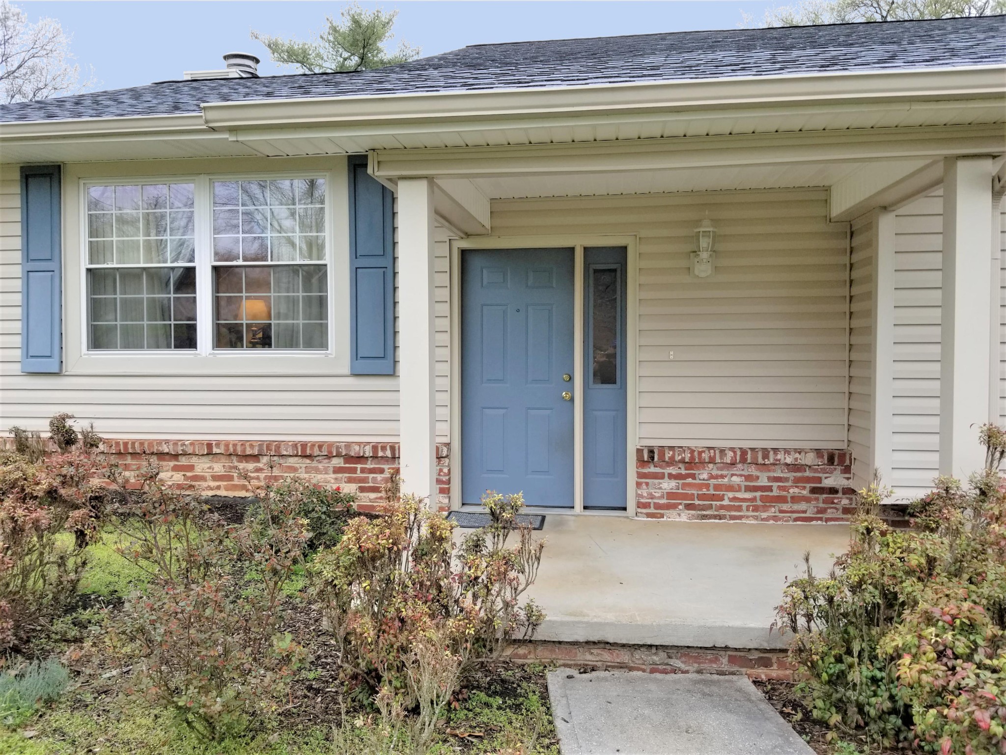 1632 Colonade Road Knoxville, TN 37922 - Photo 2 of 27 Gallery Image 2