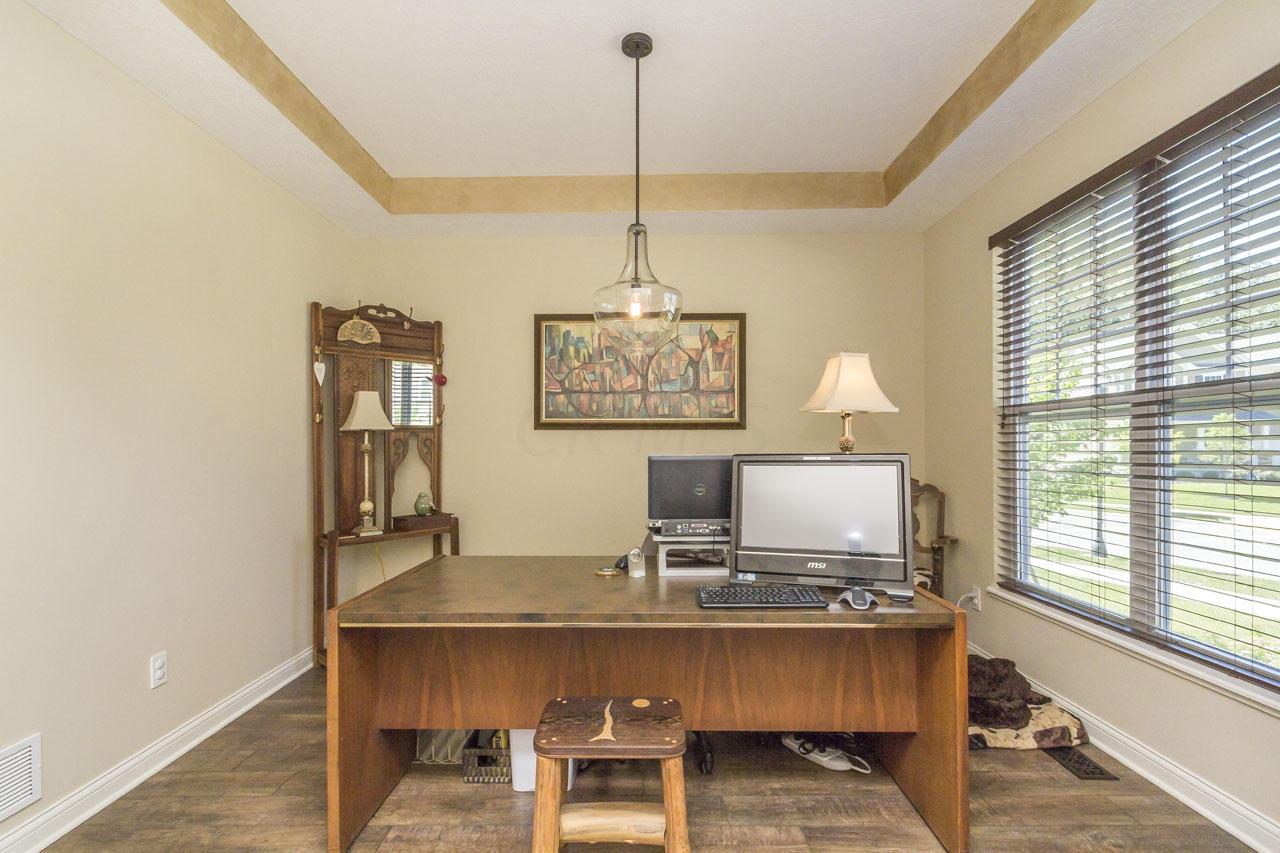 258 Cambridge Road Delaware, OH 43015 - Photo 4 of 51 Gallery Image 4